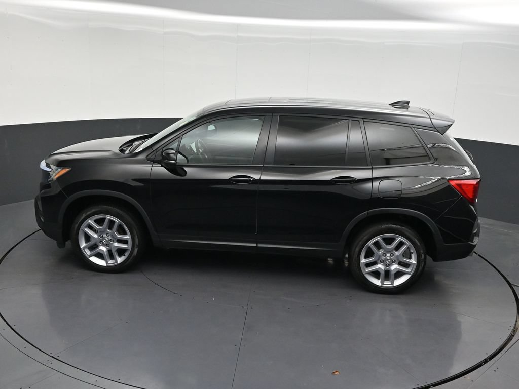 Used 2025 Honda Passport EX-L image 18