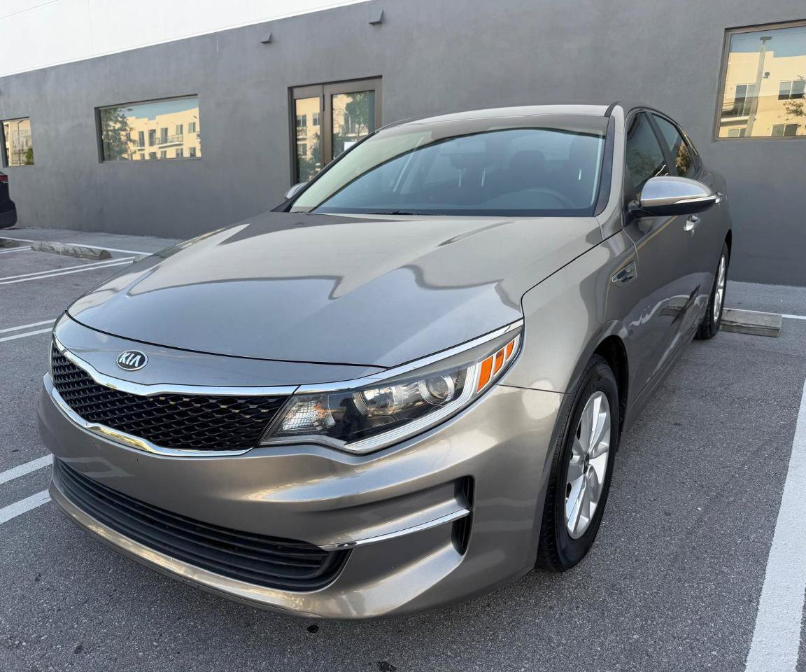 Used 2016 Kia Optima LX FWD image 3