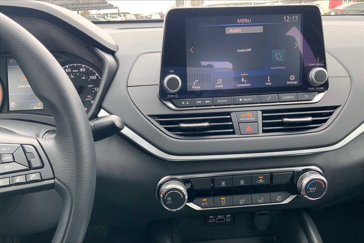 Certified 2025 Nissan Altima 2.5 S image 6