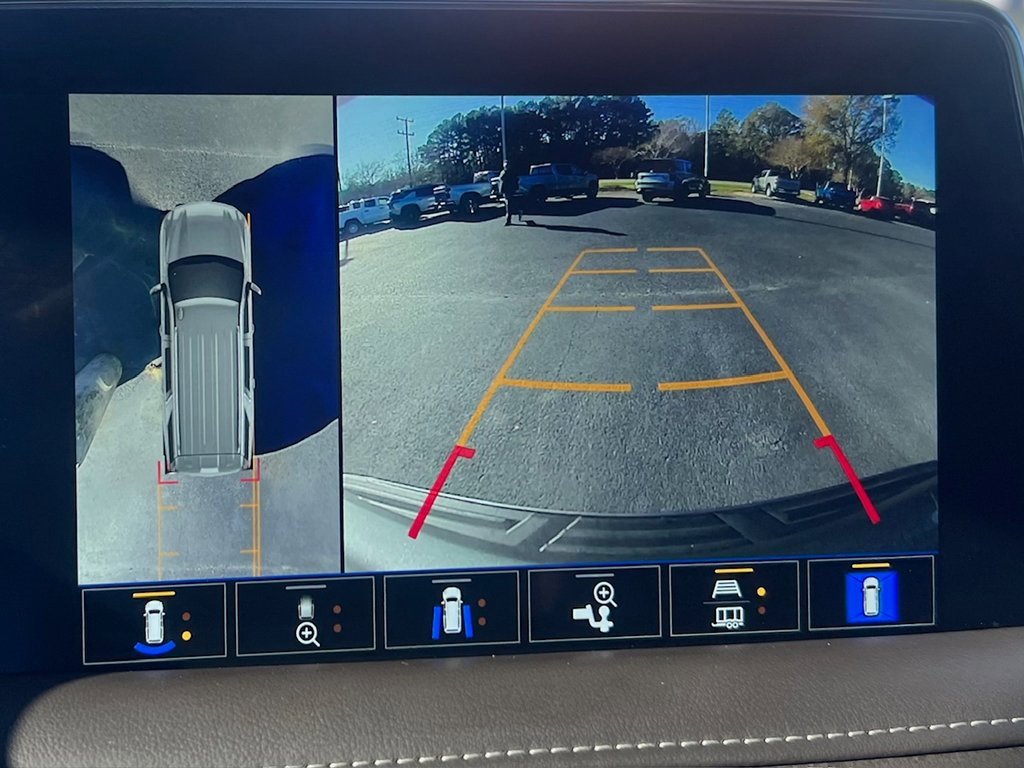 Used 2022 Chevrolet Tahoe Z71 w/ Luxury Package image 7