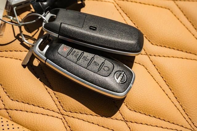 New 2025 Nissan Sentra SV w/ SV Premium Package image 35