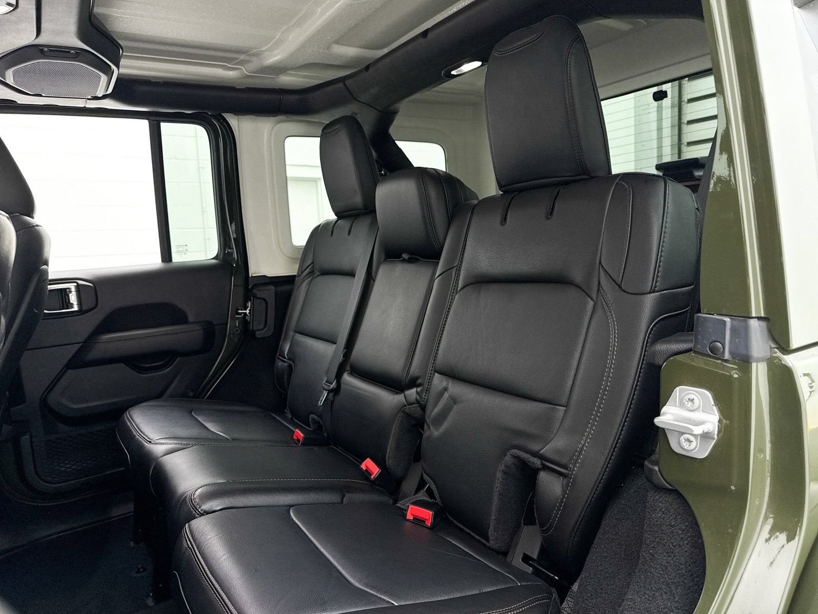 Used 2023 Jeep Wrangler Unlimited Rubicon 392 w/ Dual Top Group AWD/4WD image 40