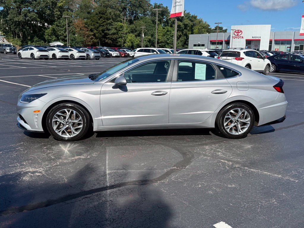 Used 2023 Hyundai Sonata SEL w/ Cargo Package FWD image 3