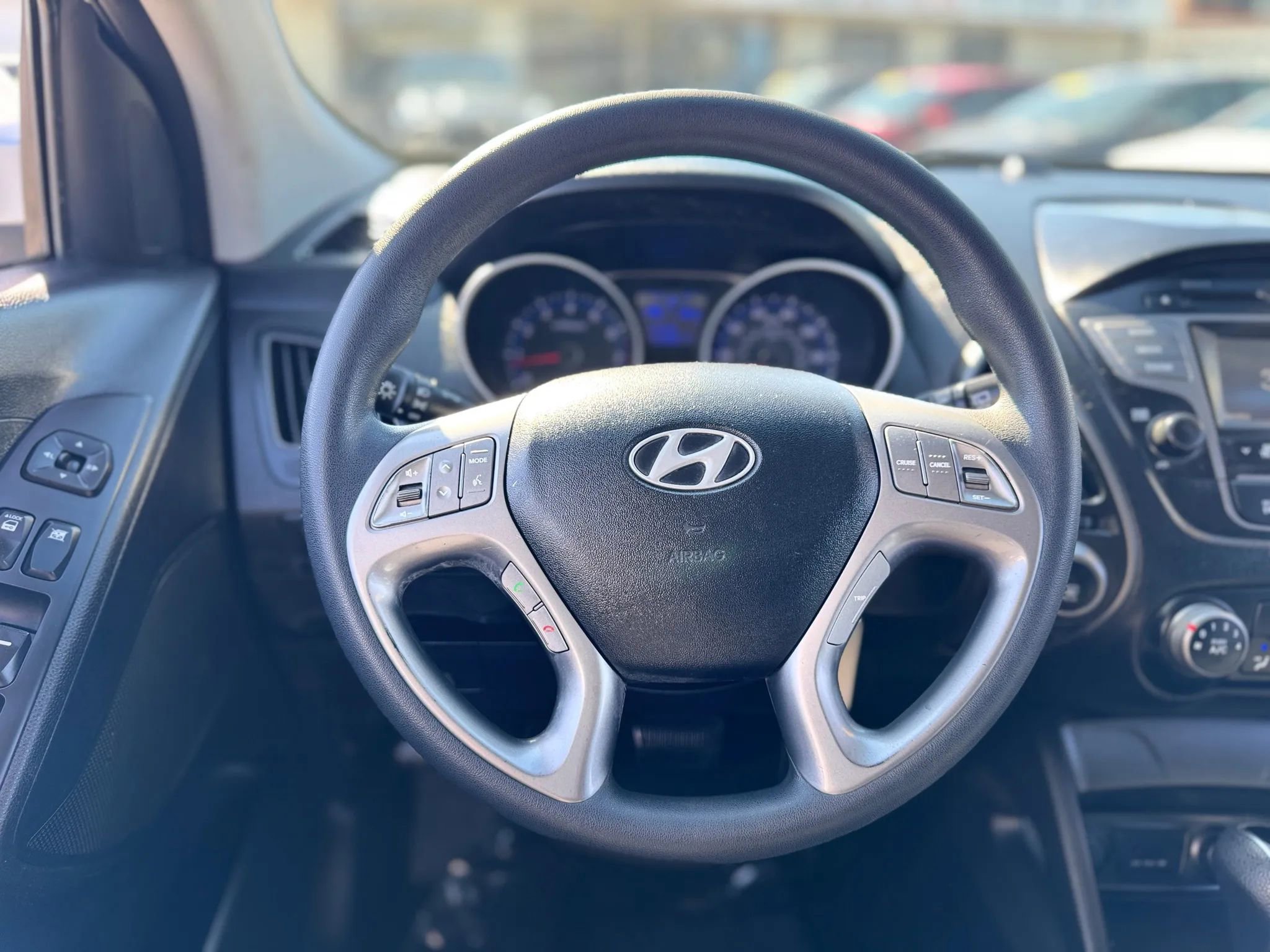 Used 2015 Hyundai Tucson GLS AWD/4WD image 16