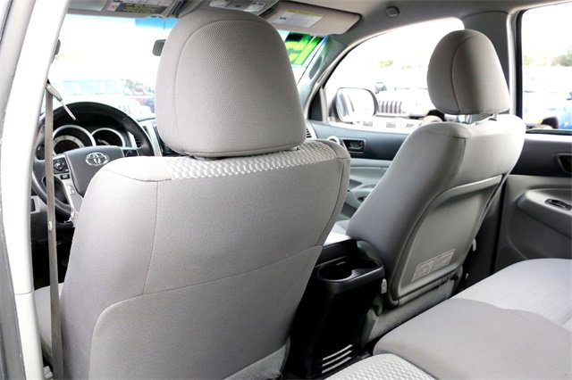 Used 2015 Toyota Tacoma PreRunner image 23