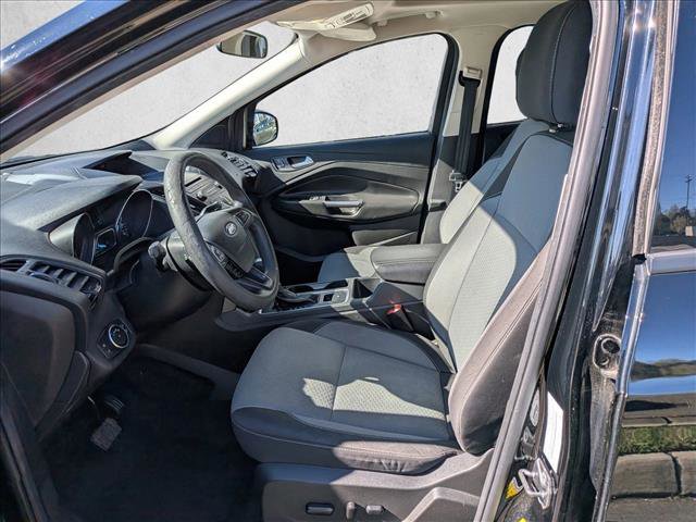 Used 2017 Ford Escape SE image 11