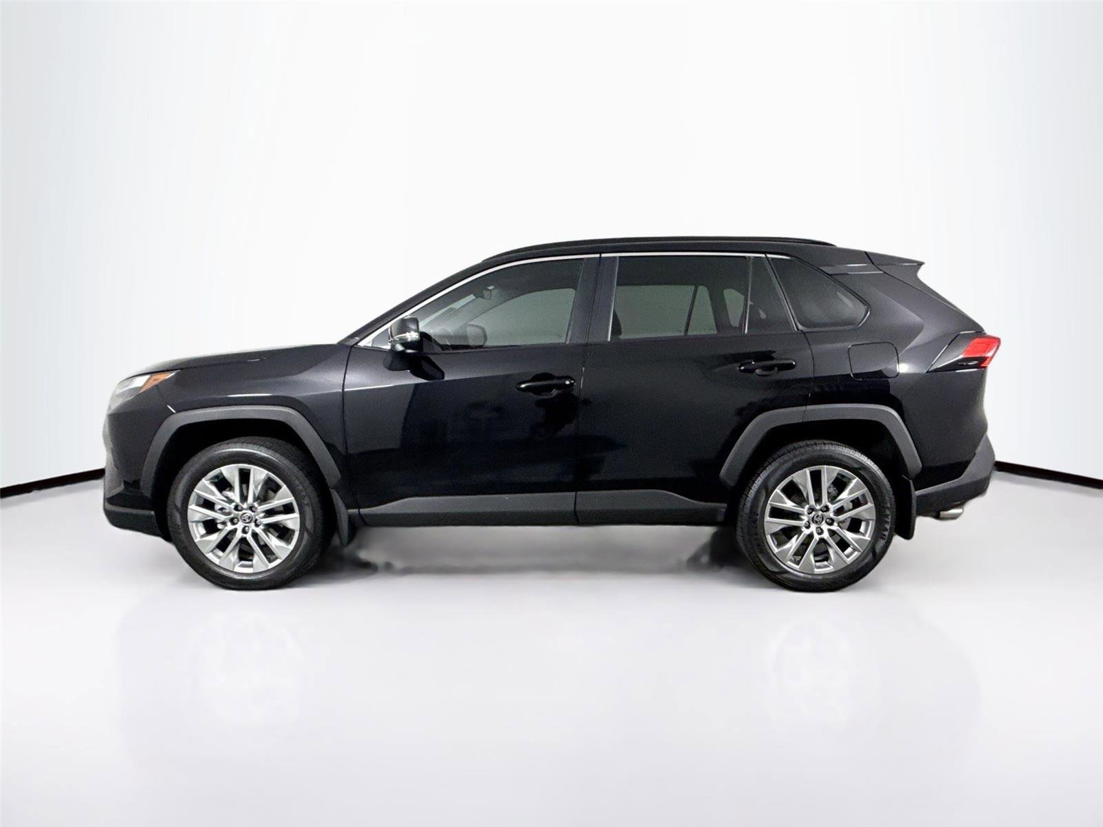 Certified 2025 Toyota RAV4 XLE Premium FWD image 13