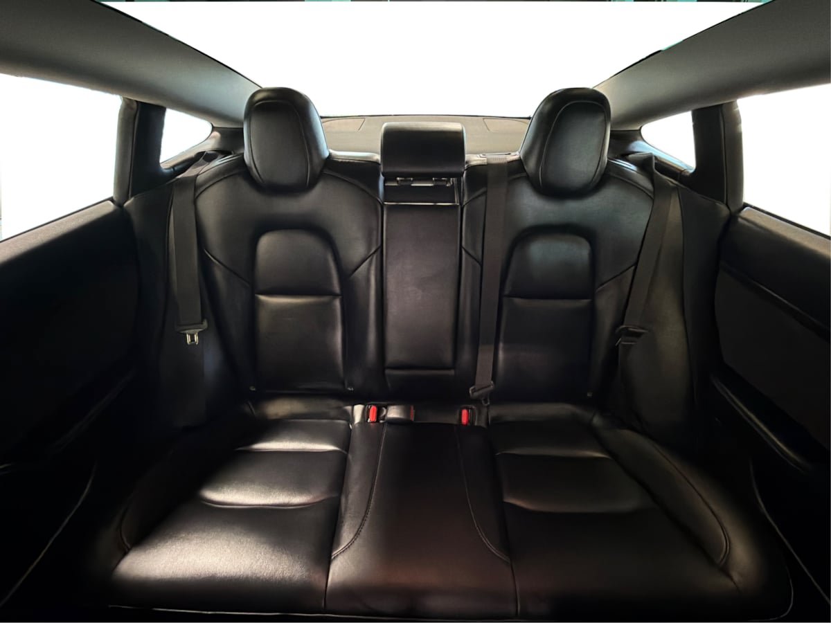 Used 2020 Tesla Model 3 Standard Range Plus RWD image 18