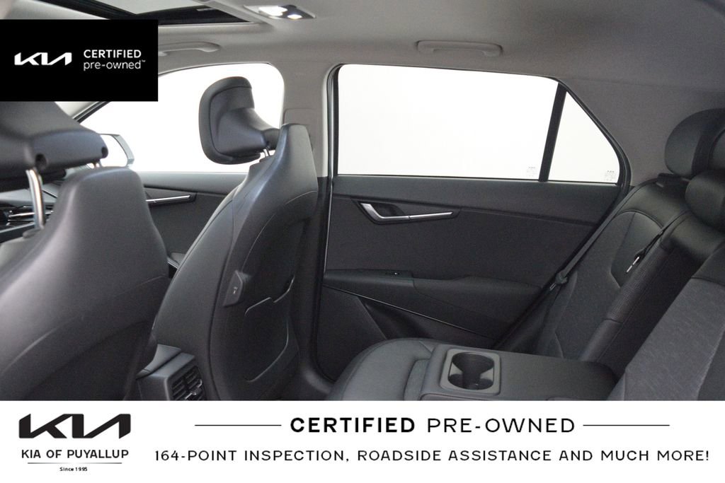 Certified 2023 Kia Niro Wave image 12