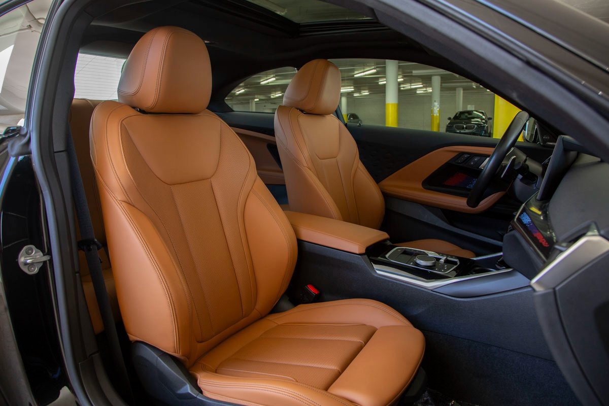 Used 2024 BMW M240i Coupe image 28