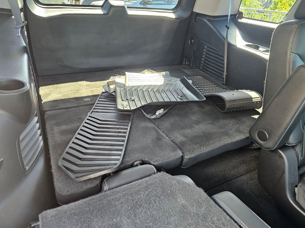 Used 2017 Chevrolet Tahoe Premier AWD/4WD image 13
