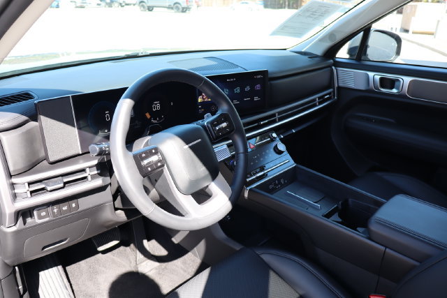 Used 2026 Hyundai Santa Fe SEL FWD image 17