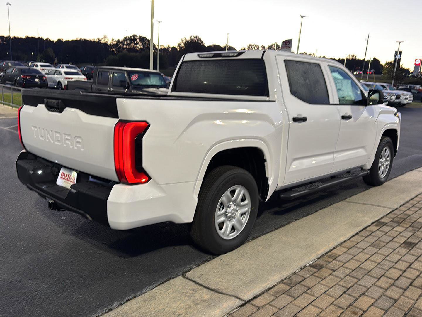 New 2026 Toyota Tundra SR image 5