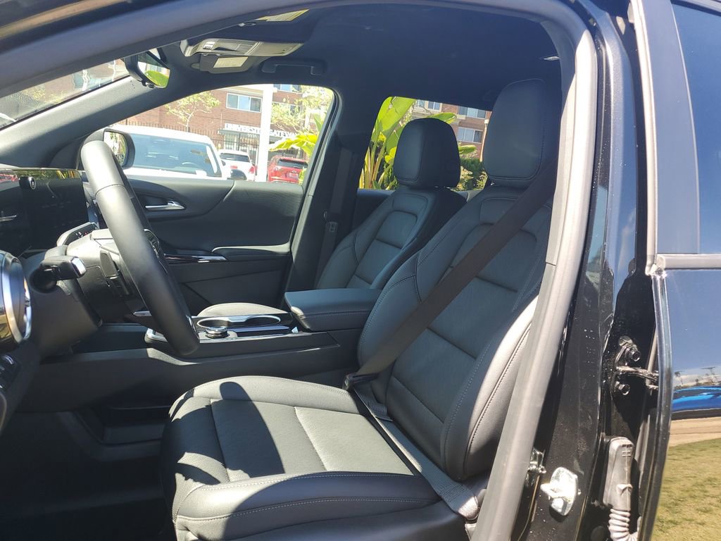 New 2026 Chevrolet Equinox LT image 18