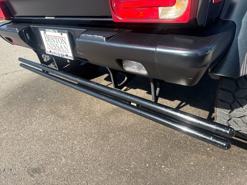 Used 2017 Mercedes-Benz G 550 Squared image 42