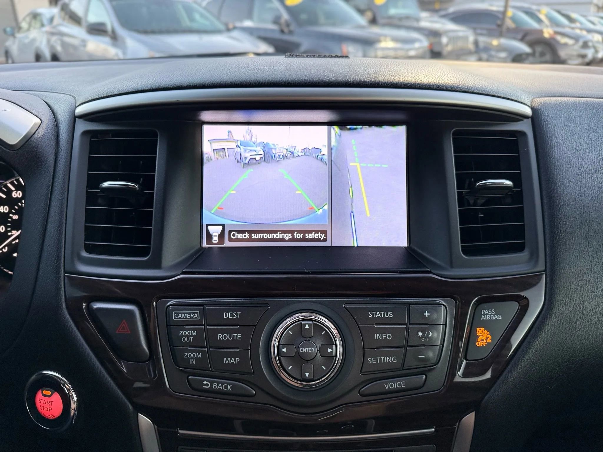 Used 2014 Nissan Pathfinder Platinum w/ Platinum Premium Package image 37