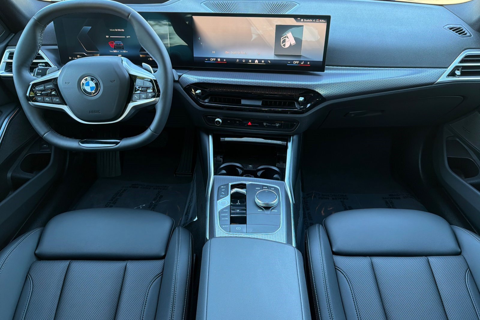 Used 2025 BMW 330i Sedan w/ Premium Package RWD image 17