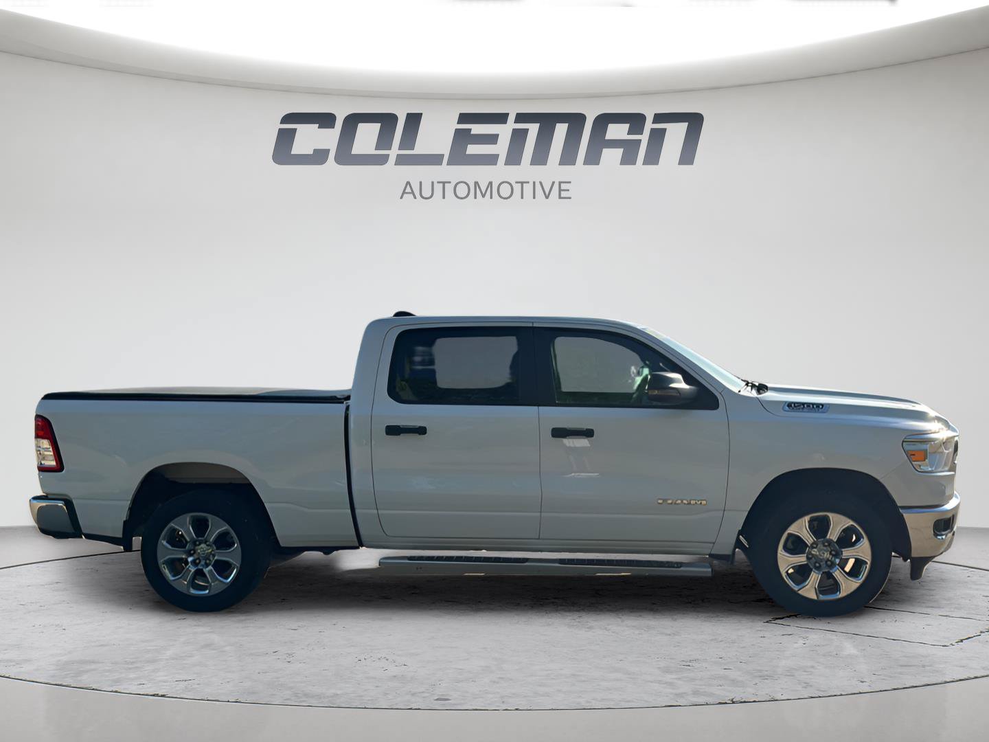 Used 2023 RAM 1500 Big Horn AWD/4WD image 6