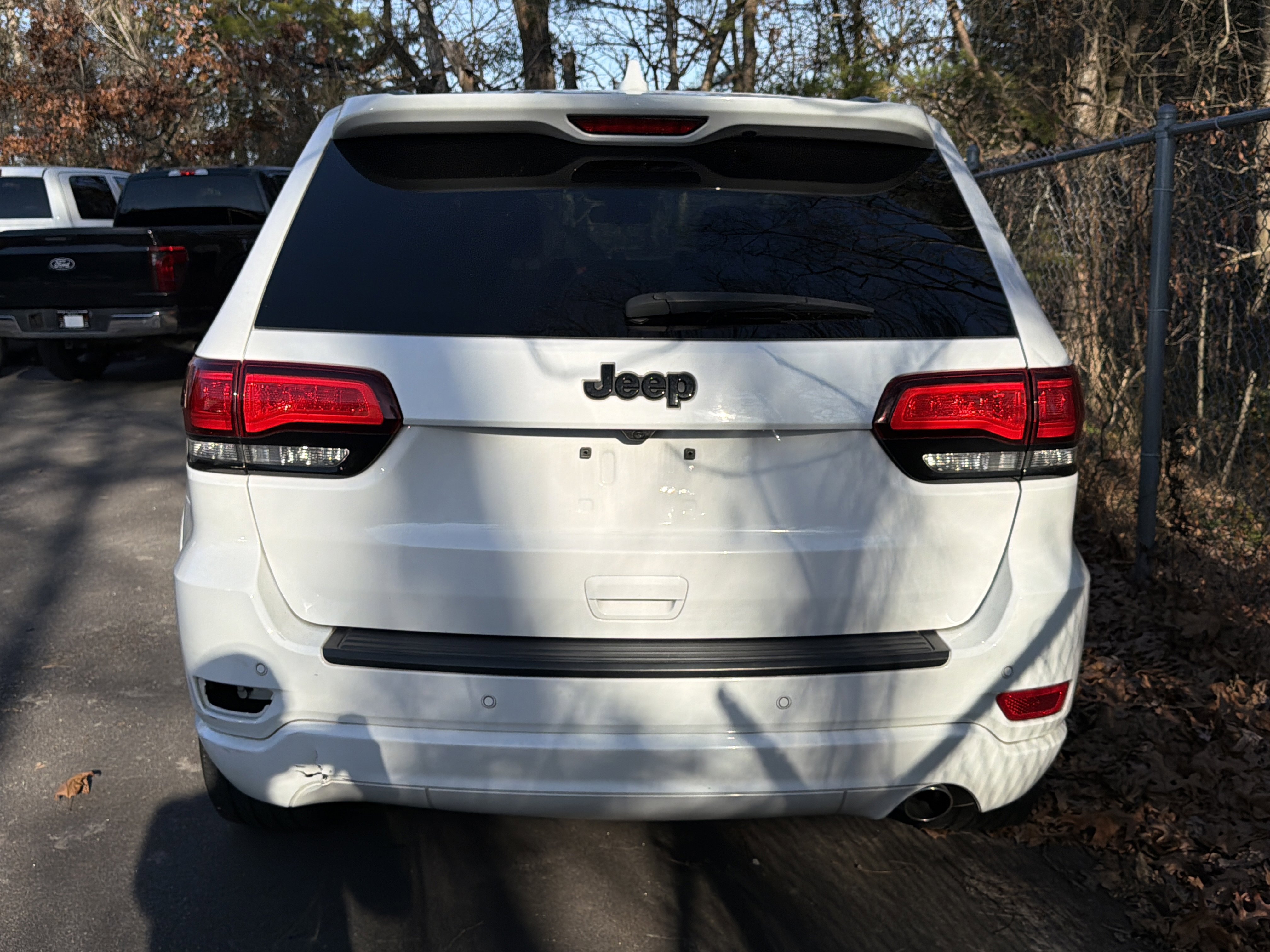 Used 2021 Jeep Grand Cherokee Laredo X image 6