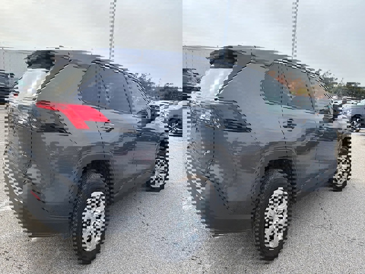 Used 2025 Toyota RAV4 LE image 5