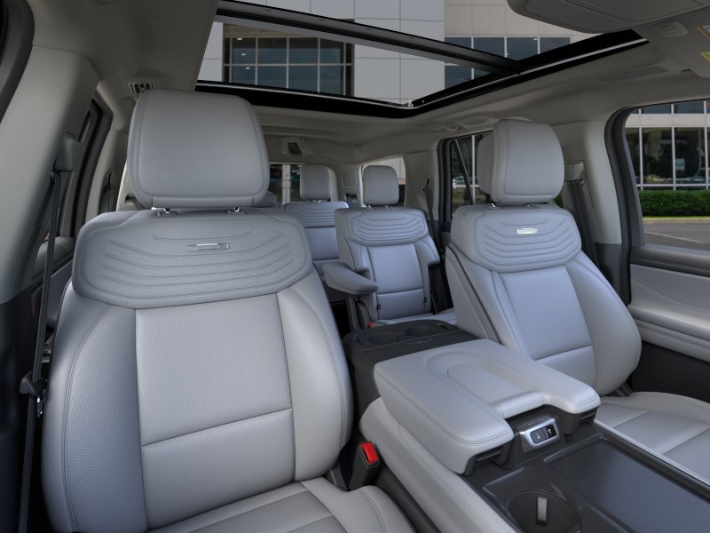 New 2026 Ford Expedition Platinum w/ Platinum Ultimate Package AWD/4WD image 10