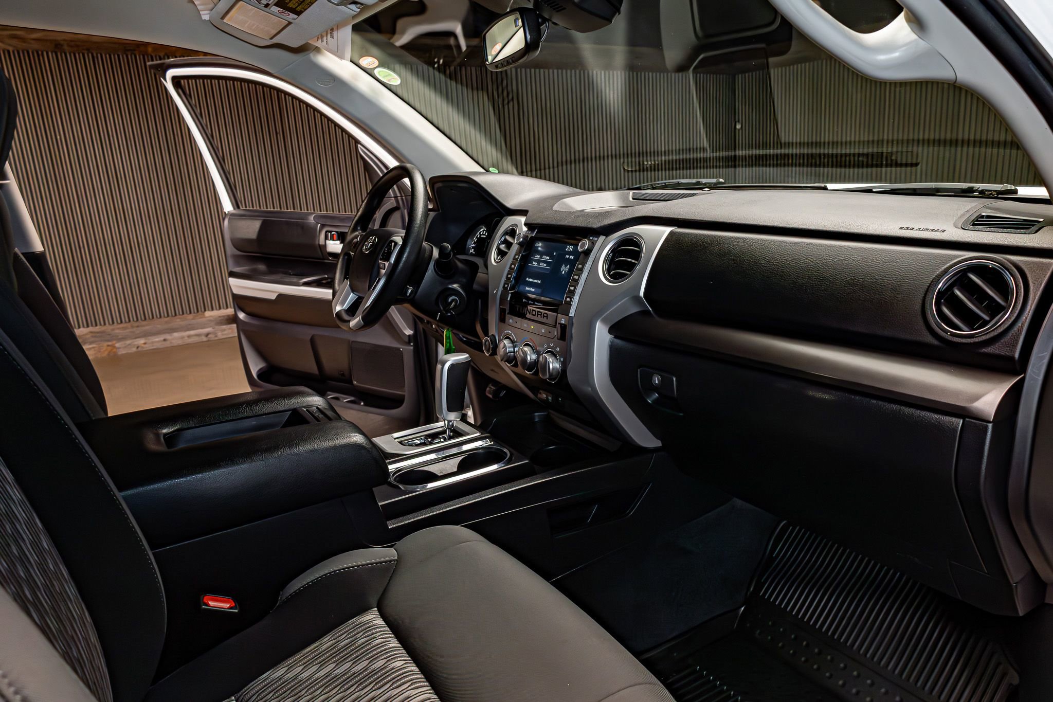 Used 2020 Toyota Tundra SR5 w/ SX Package AWD/4WD image 20