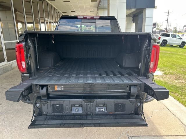 Used 2022 GMC Sierra 1500 AT4 w/ AT4 Premium Package image 13
