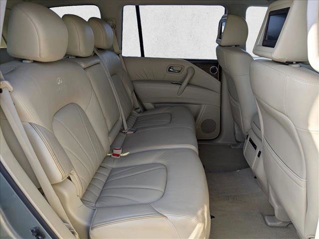 Used 2012 INFINITI QX56 4WD w/ Deluxe Touring Pkg image 24