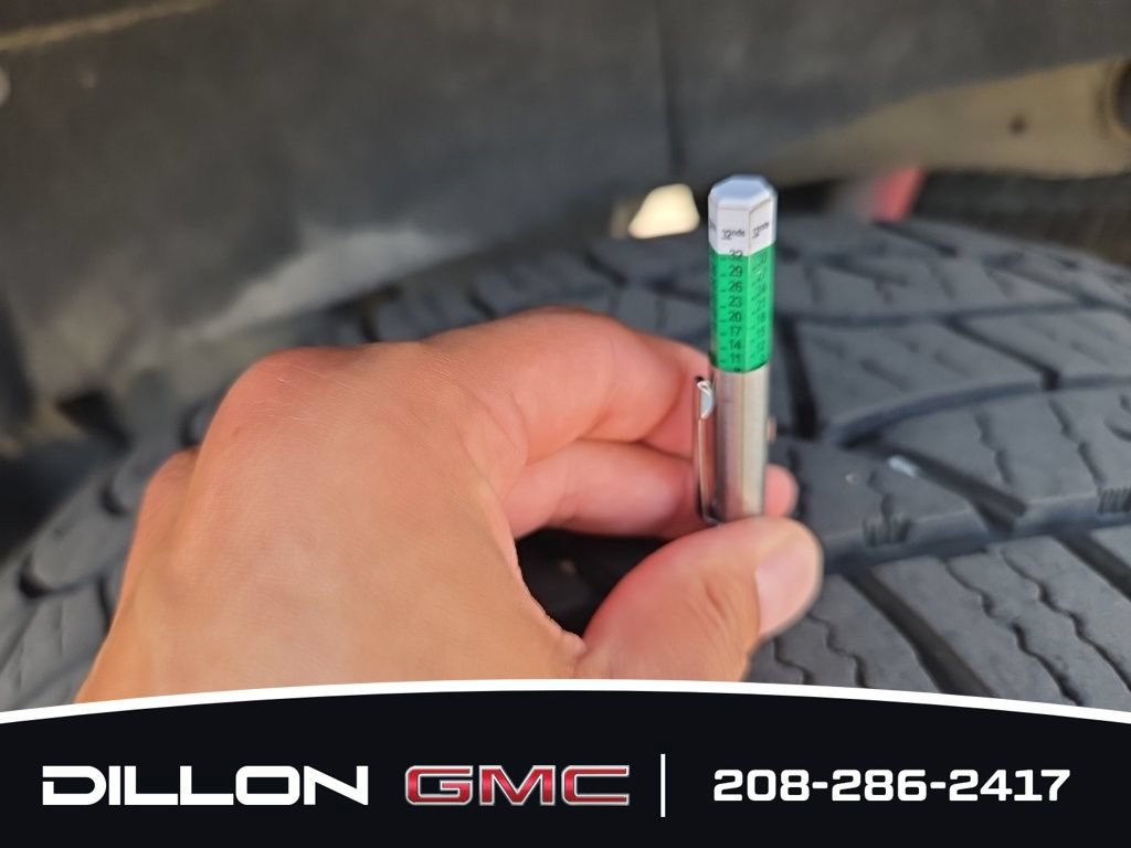 Used 2023 GMC Sierra 2500 Denali w/ Denali Ultimate Package AWD/4WD image 16