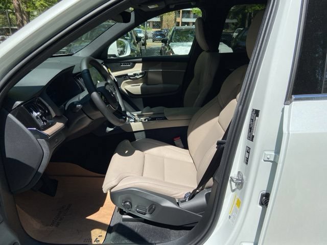 New 2026 Volvo XC90 B6 Ultra w/ Protection Package Premier AWD/4WD image 11