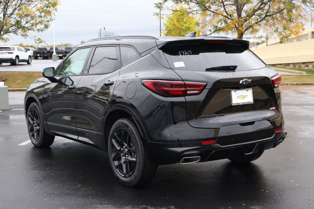 New 2026 Chevrolet Blazer RS w/ Driver Confidence II Package AWD/4WD image 5