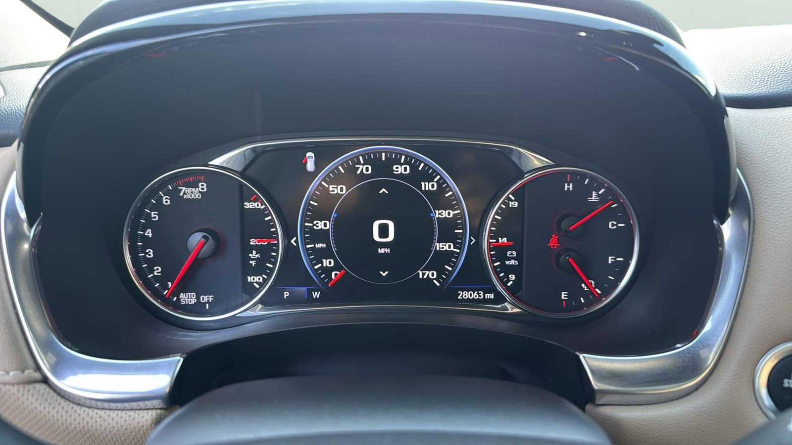 Used 2023 Chevrolet Traverse Premier image 14