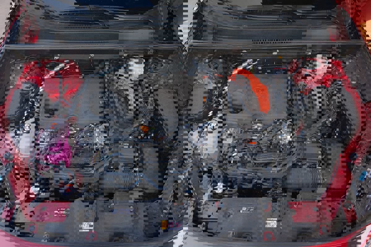 Used 2022 Toyota RAV4 XLE image 10