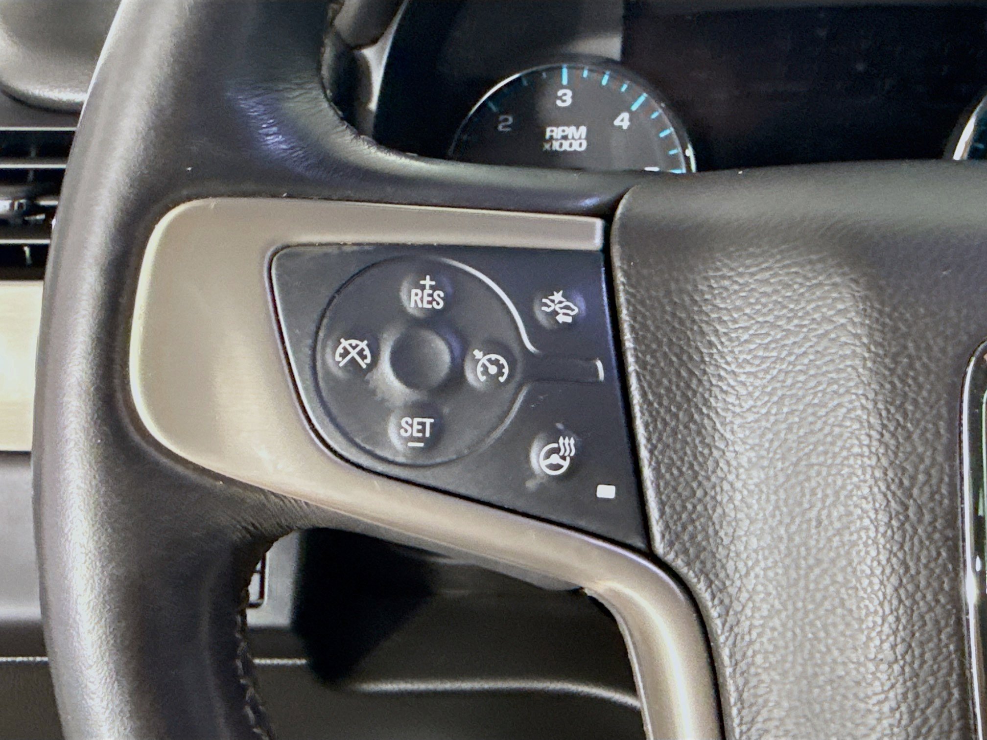 Used 2017 GMC Yukon Denali w/ Open Road Package image 14