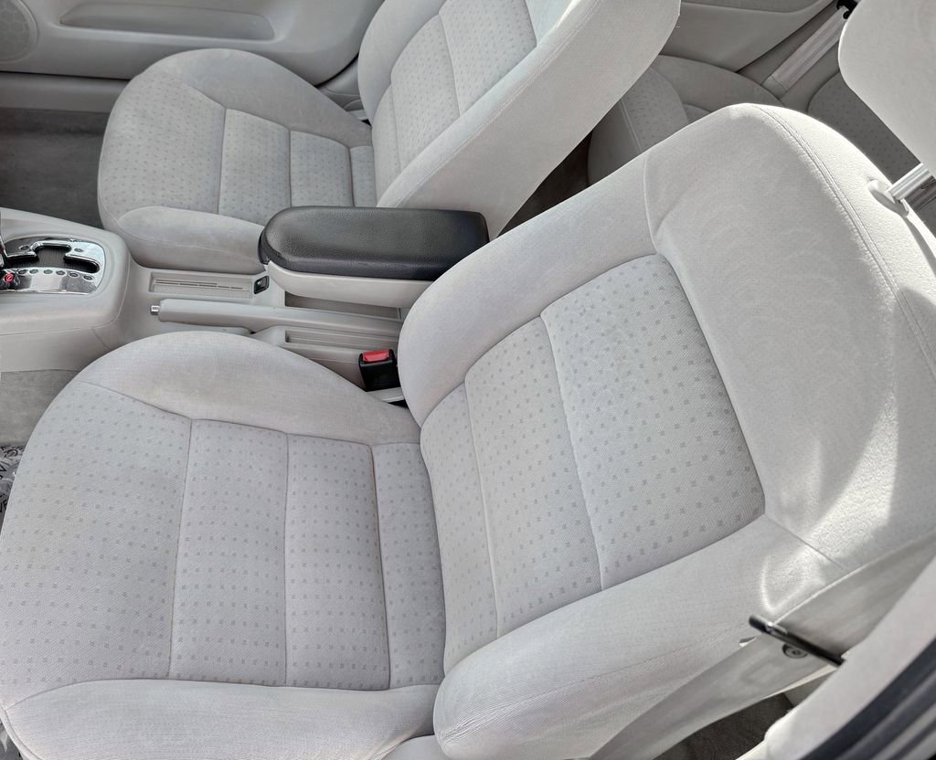 Used 1999 Volkswagen Passat GLS FWD image 14