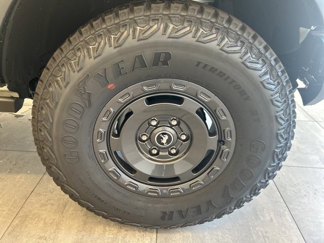 New 2025 Ford Bronco Badlands image 6