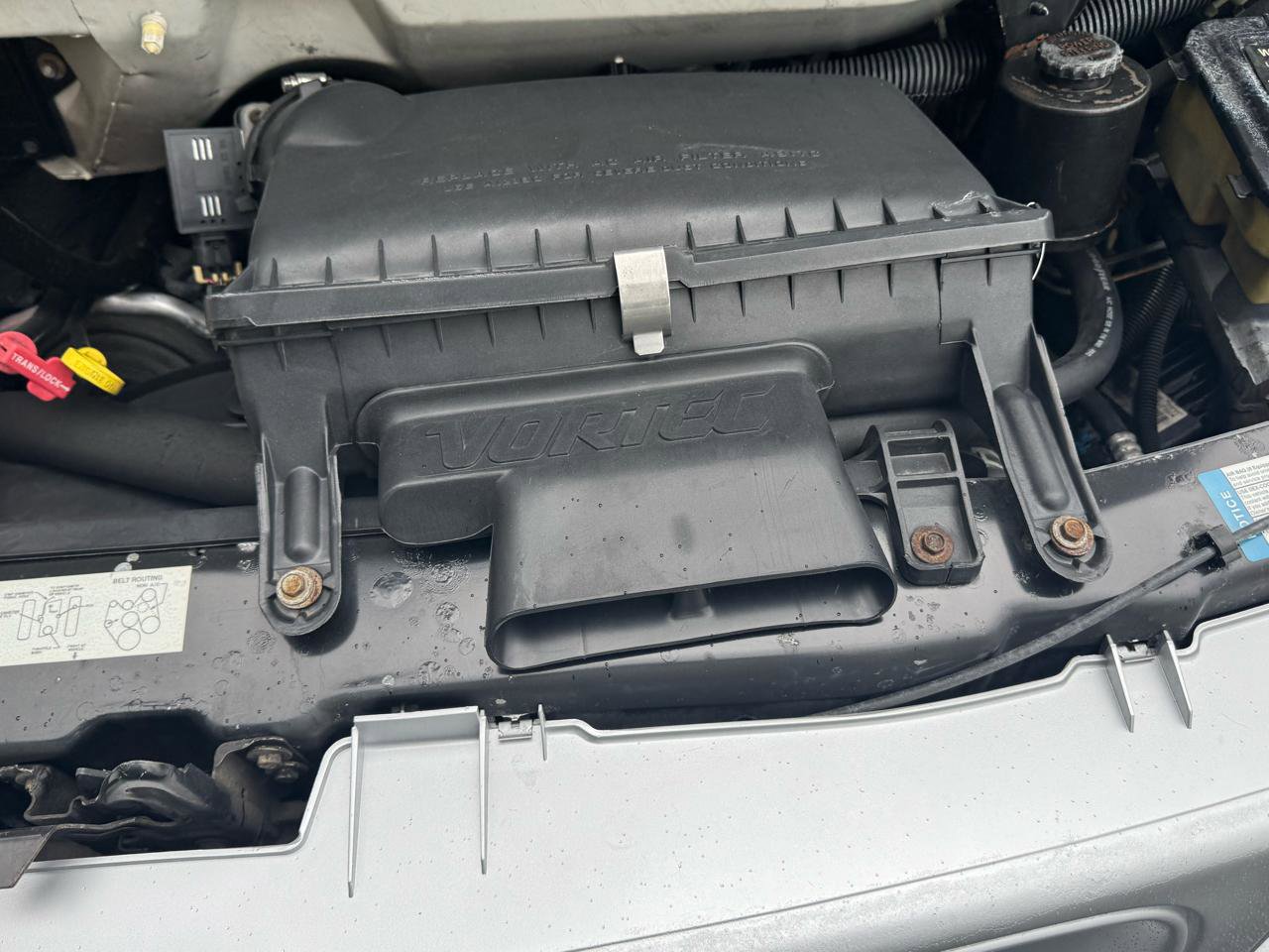 Used 2000 GMC Savana 3500 Extended Passenger image 37