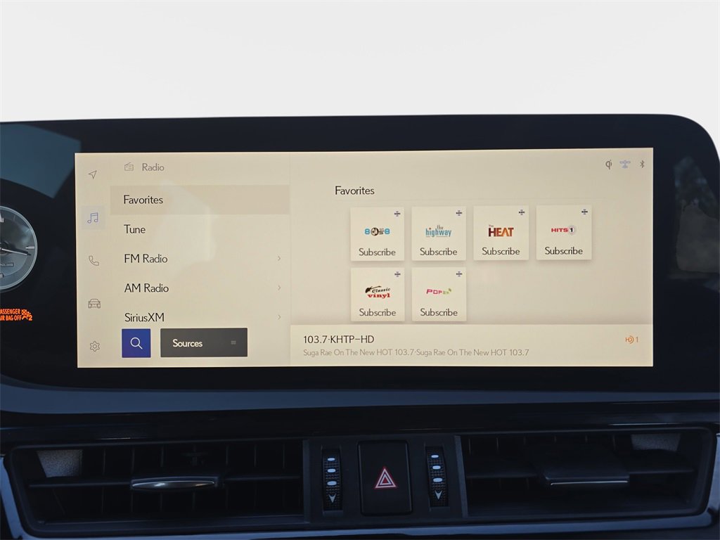 Used 2024 Lexus ES 250 w/ Premium Package image 20