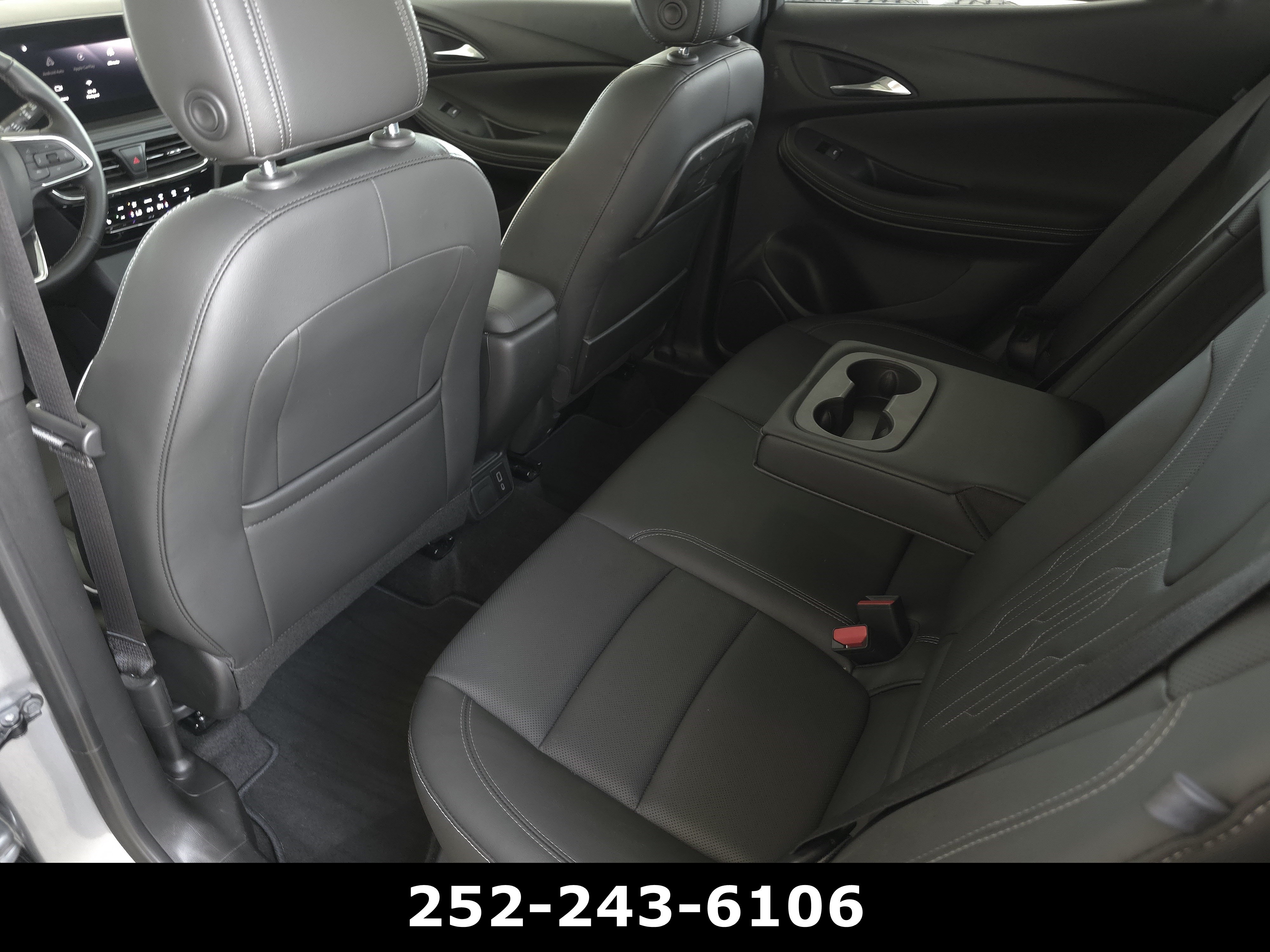 Used 2025 Buick Encore GX Avenir w/ Avenir Technology Package AWD/4WD image 27