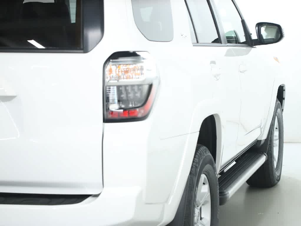 Certified 2023 Toyota 4Runner SR5 Premium w/ Moonroof Package AWD/4WD image 46