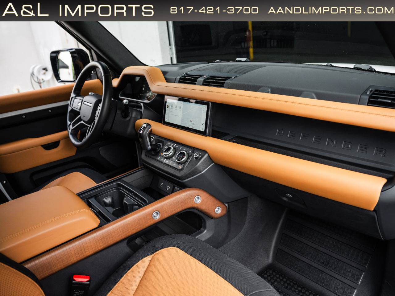 Used 2023 Land Rover Defender 110 X-Dynamic SE AWD/4WD image 19