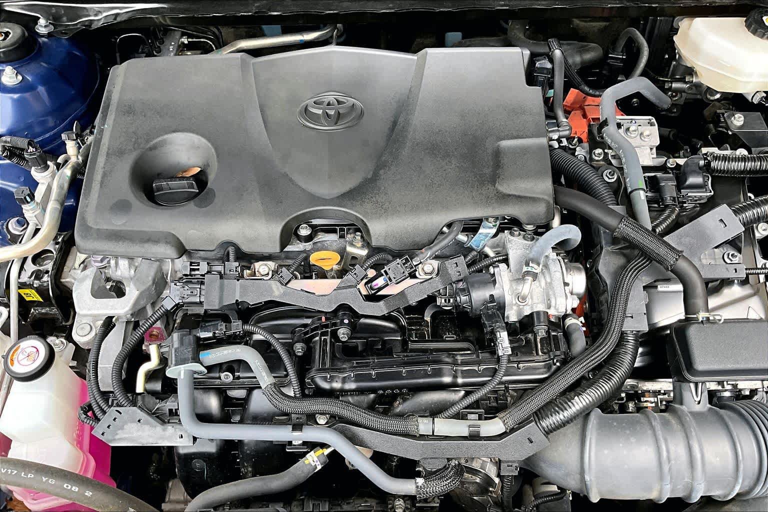Used 2025 Toyota Camry LE FWD image 33