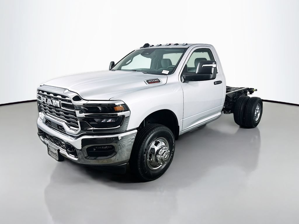 New 2026 RAM 3500 Tradesman w/ Chrome Appearance Group A AWD/4WD image 3