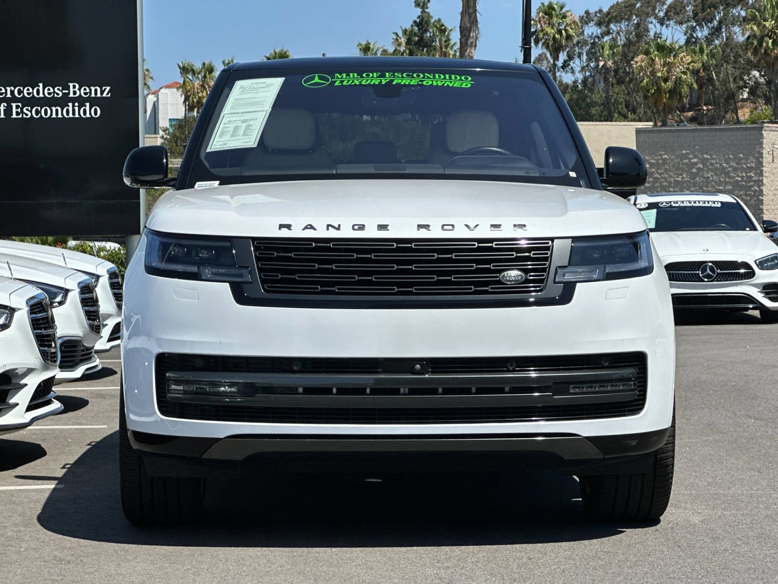 Used 2023 Land Rover Range Rover SE AWD/4WD image 8