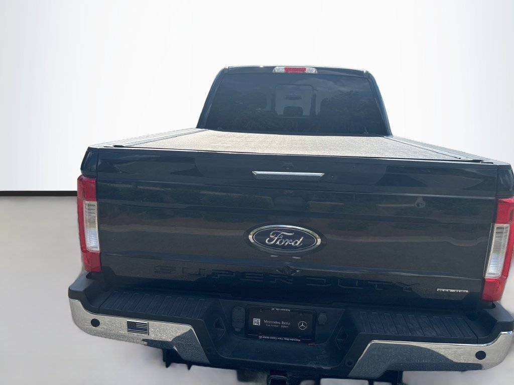 Used 2018 Ford F250 Lariat w/ Lariat Value Package AWD/4WD image 6