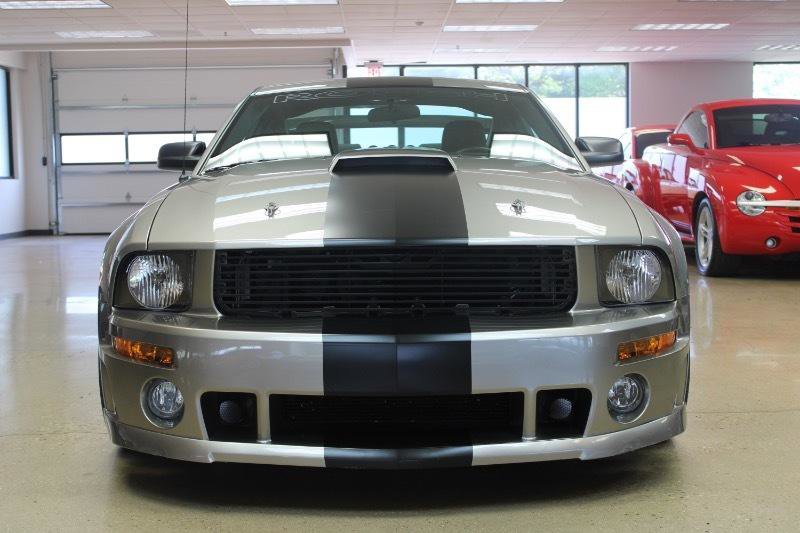 Used 2008 Ford Mustang GT RWD image 11