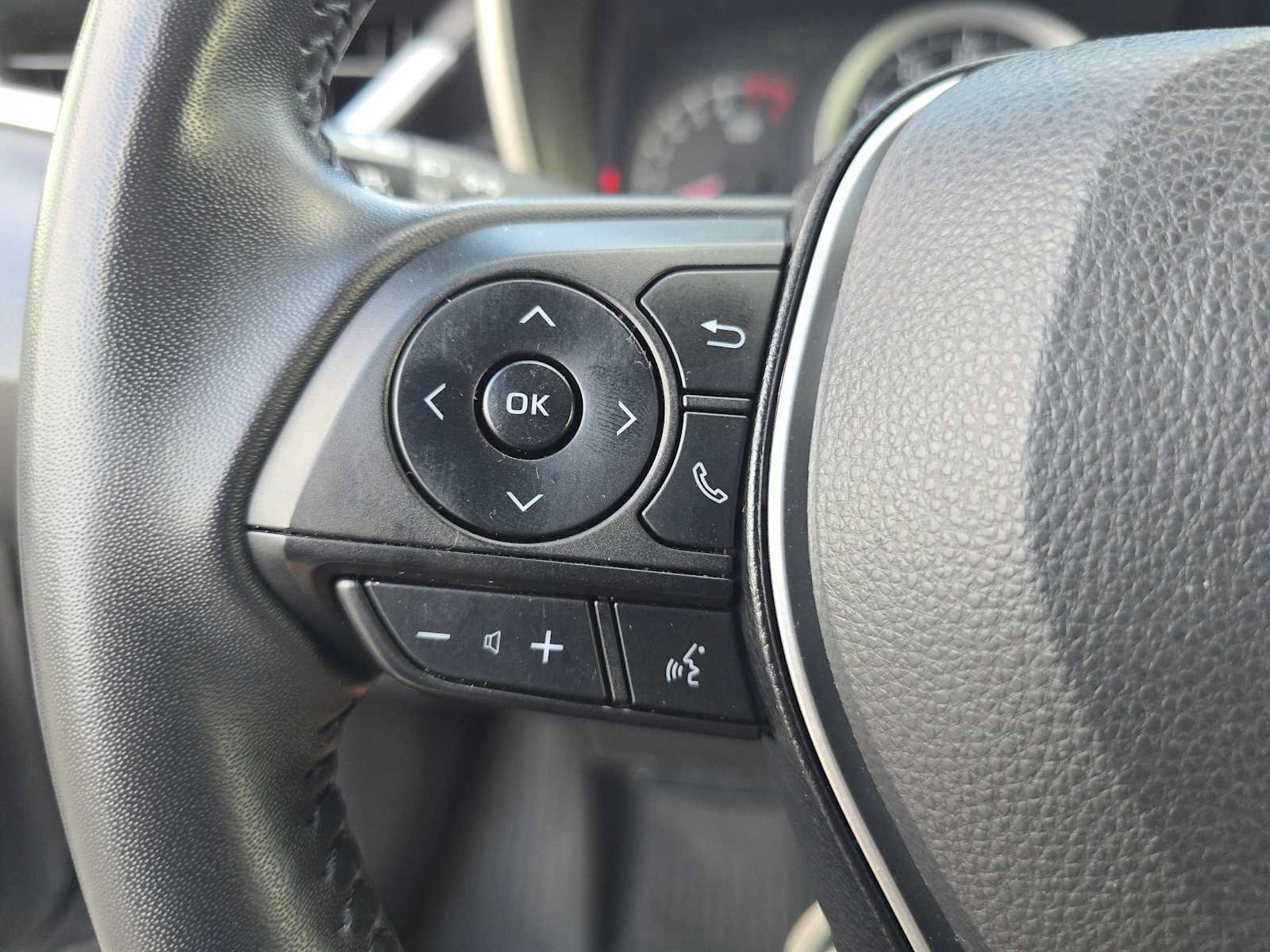 Used 2022 Toyota Corolla SE image 31