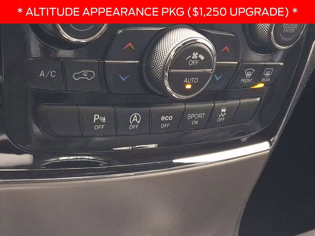 Used 2021 Jeep Grand Cherokee Laredo X image 23