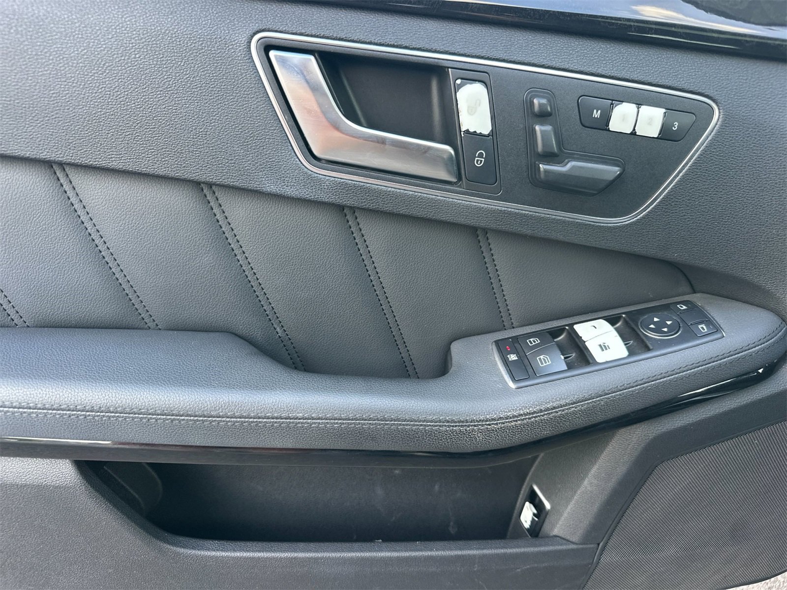 Used 2013 Mercedes-Benz E 350 E 350 image 10