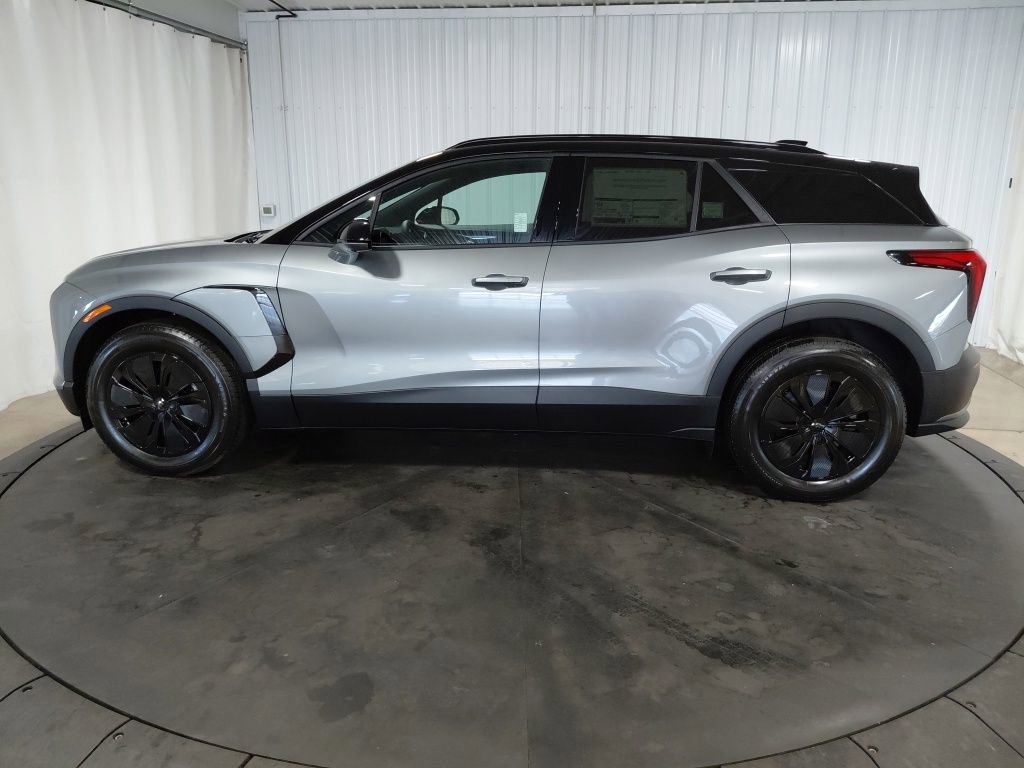New 2026 Chevrolet Blazer EV LT image 2
